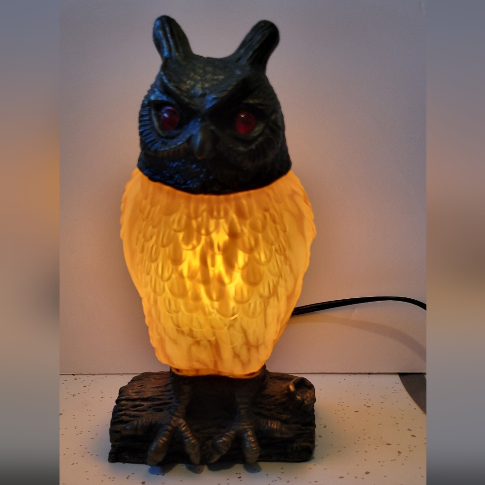 Owl Lamp Metal Glass Amber 9" Red Eyes Vintage Tin Chi Style - Picture 11 of 11
